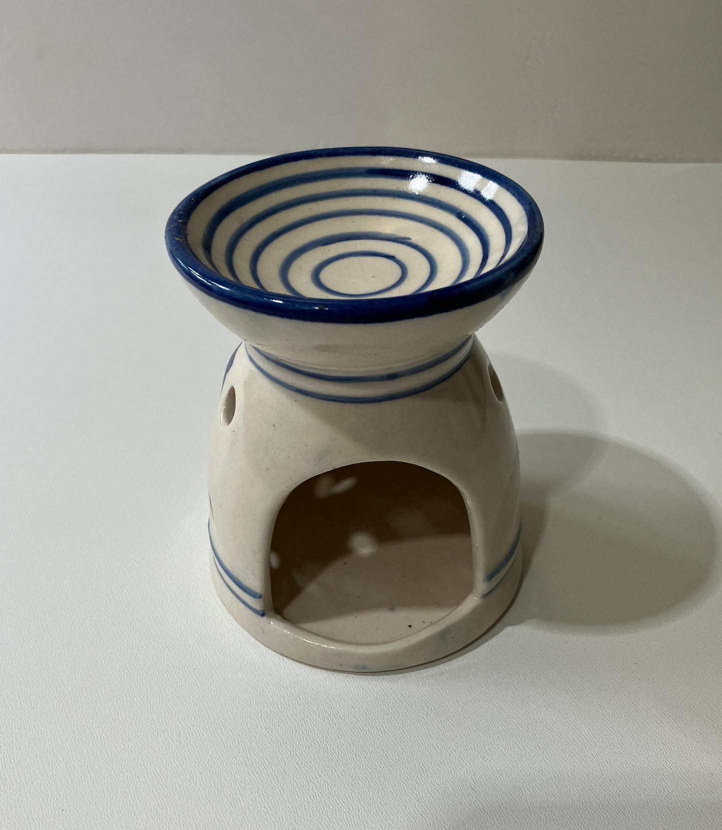 Hand-Carved Natural Stone Oil Burner for a Calm Ambiance