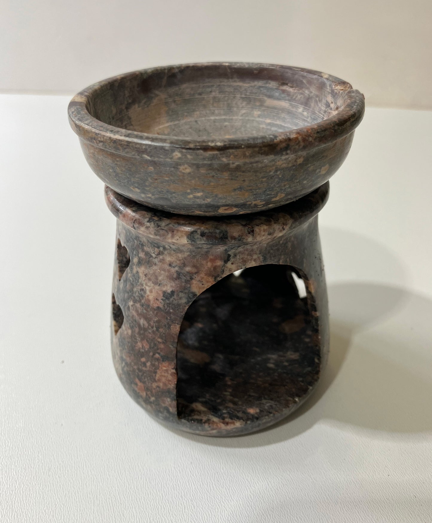 Stone Oil Burner Aromatherapy: Hand-Carved Serenity